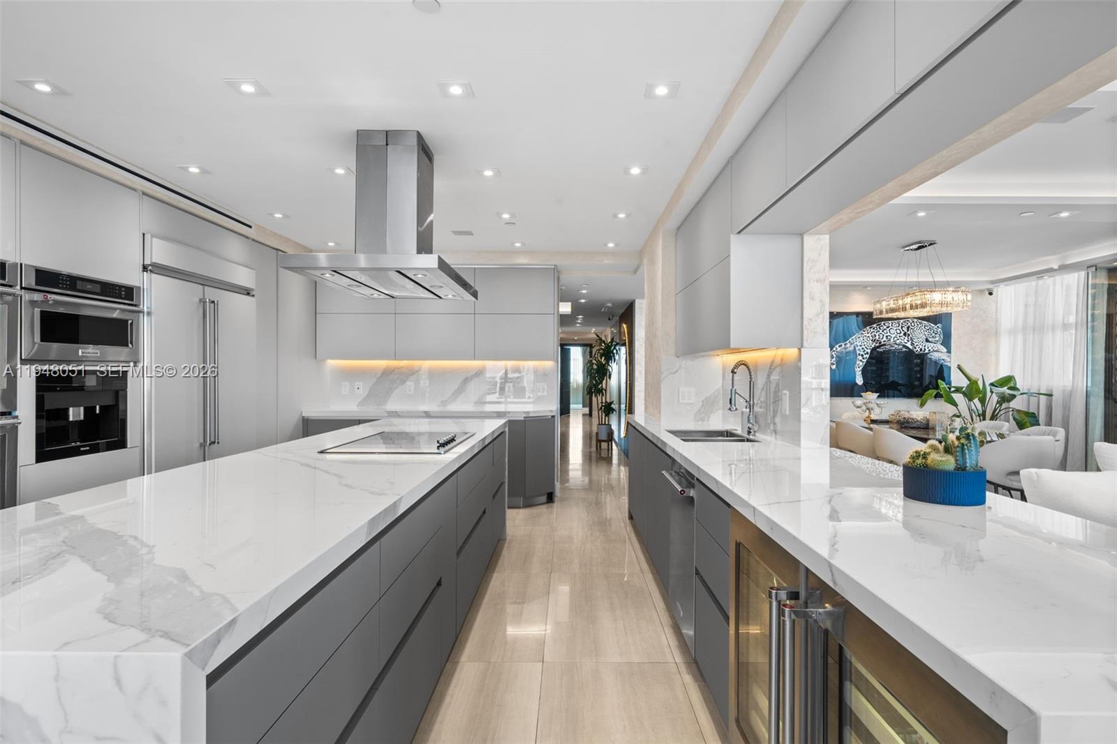 THE PENINSULA II CONDO - Residential