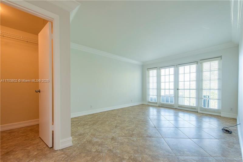 2420 SE 17th Cswy 404C