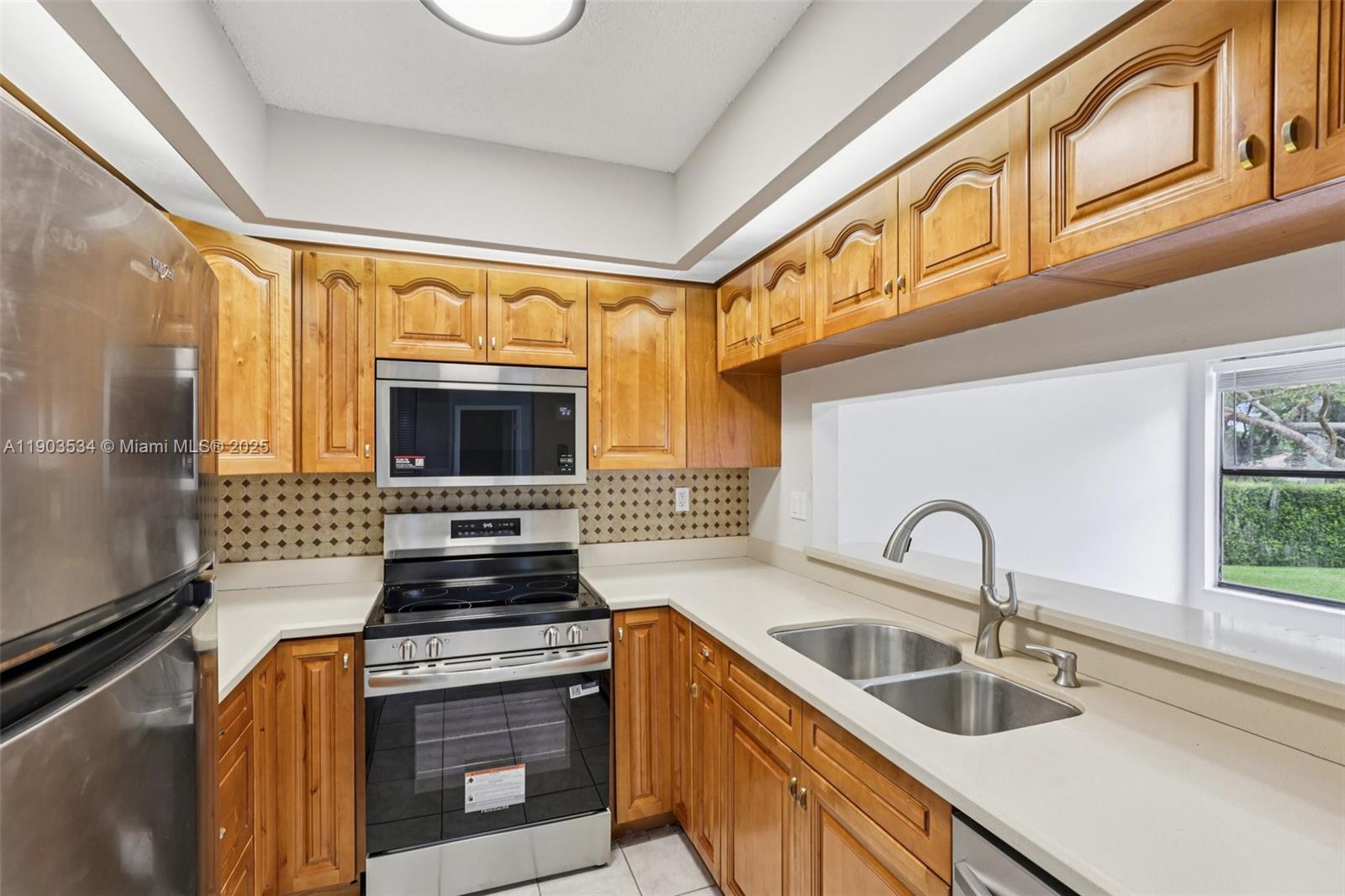 CALUSA CLUB VILLAGE CONDO - Residential