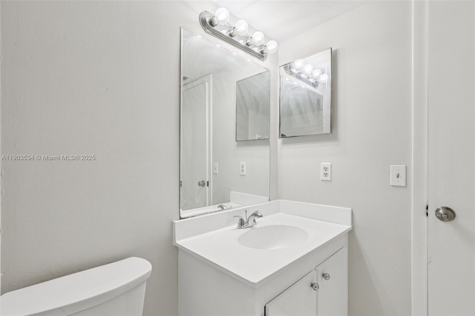 CALUSA CLUB VILLAGE CONDO - Residential