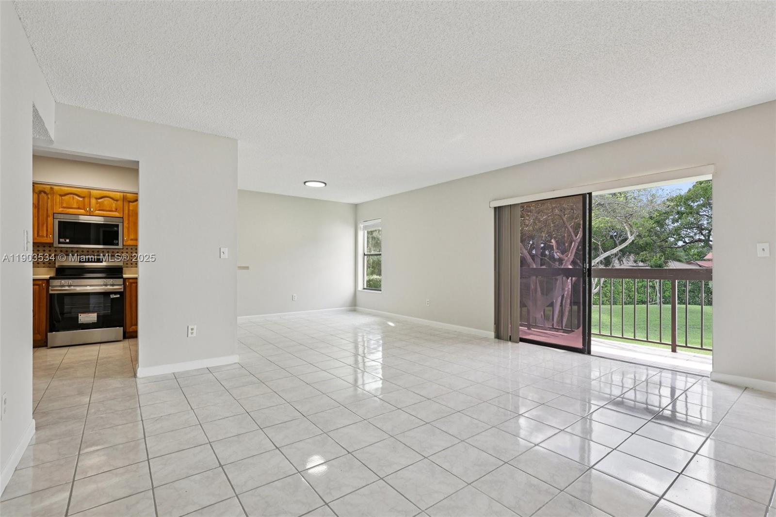 CALUSA CLUB VILLAGE CONDO - Residential