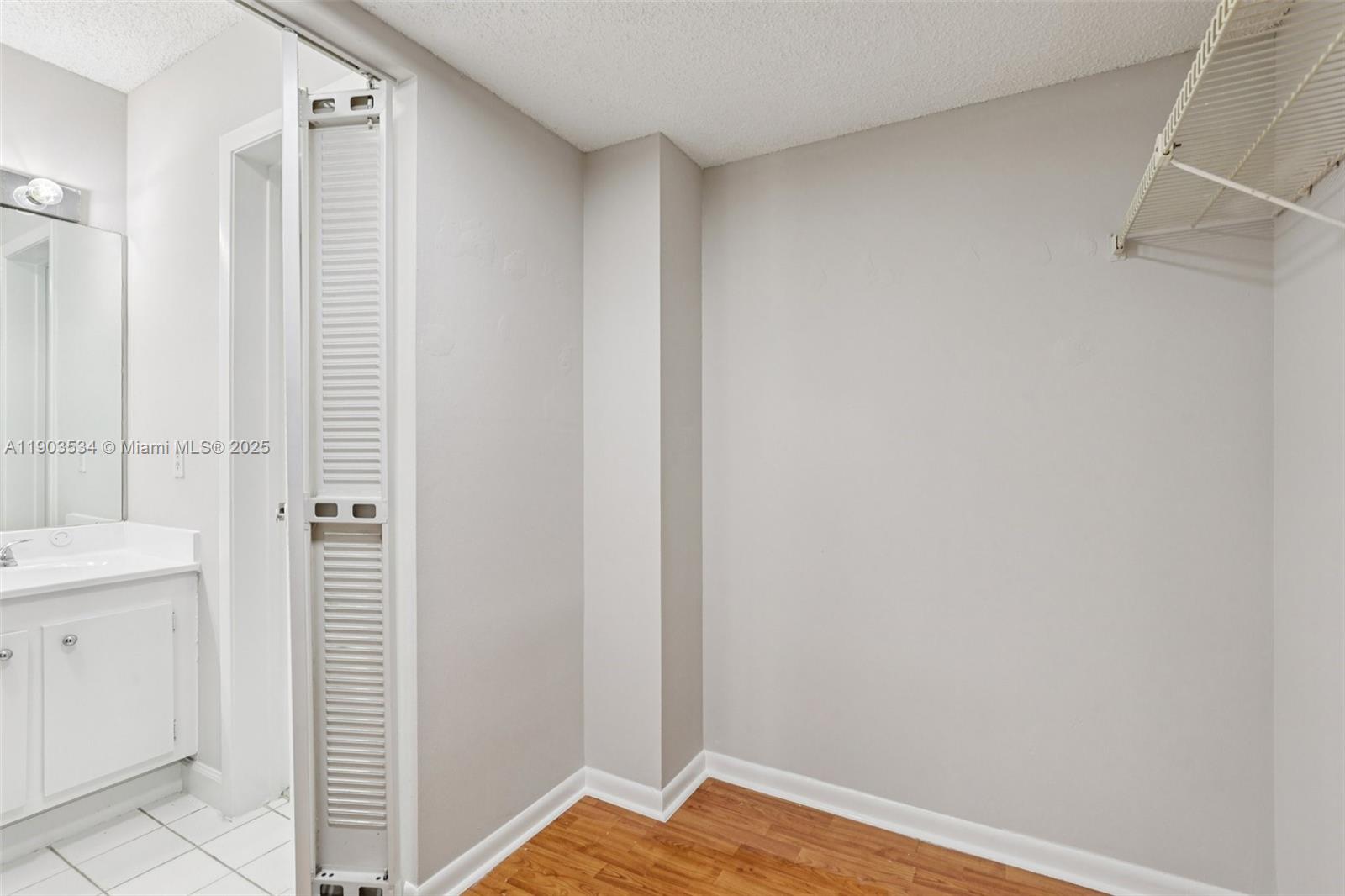 CALUSA CLUB VILLAGE CONDO - Residential