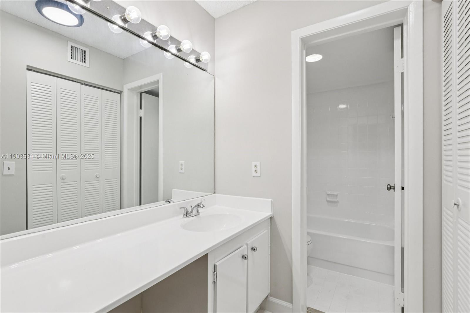 CALUSA CLUB VILLAGE CONDO - Residential