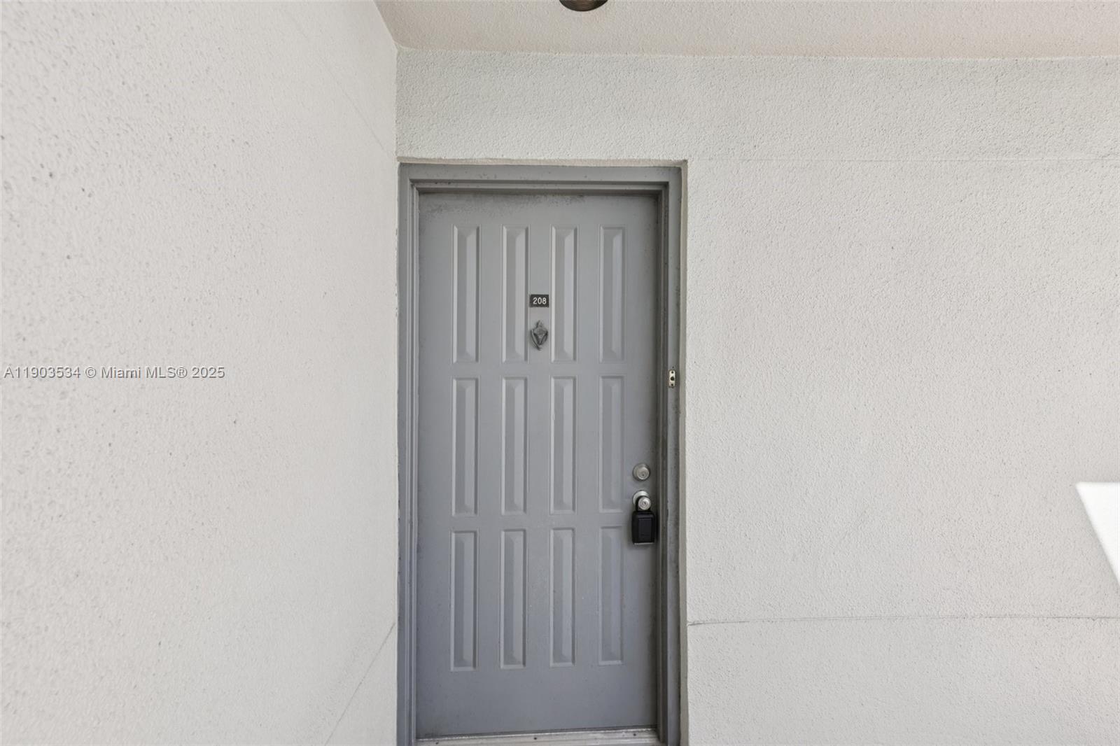 CALUSA CLUB VILLAGE CONDO - Residential
