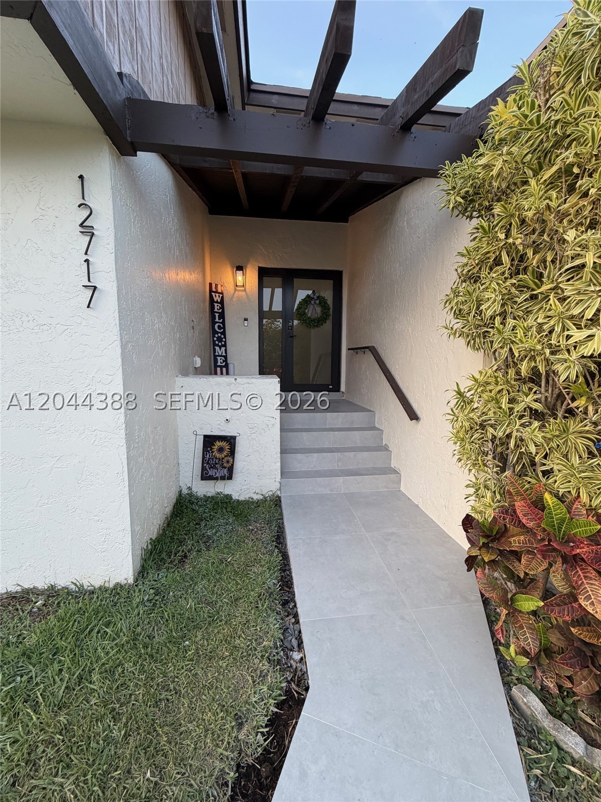 12717 SW 66th Ter