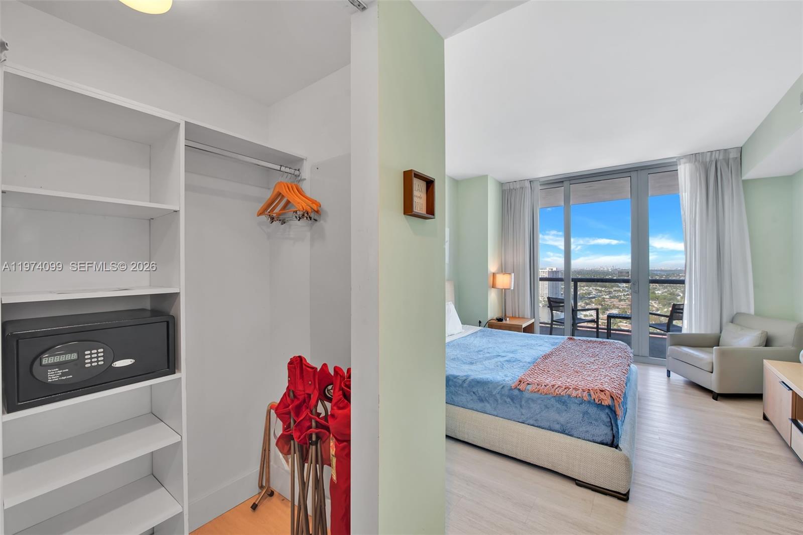 BEACHWALK CONDOMINIUM - Residential