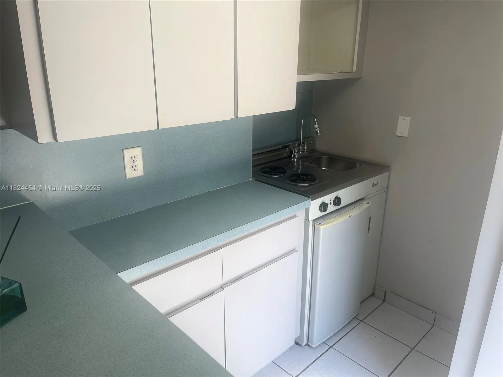 Miami, Florida 33133, United States, ,1 BathroomBathrooms,Residential,Active,153713