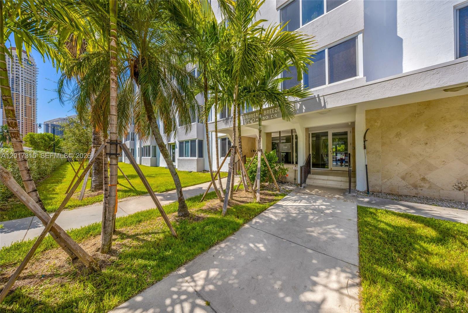 CARIBBEAN BREEZE CONDO - Residential