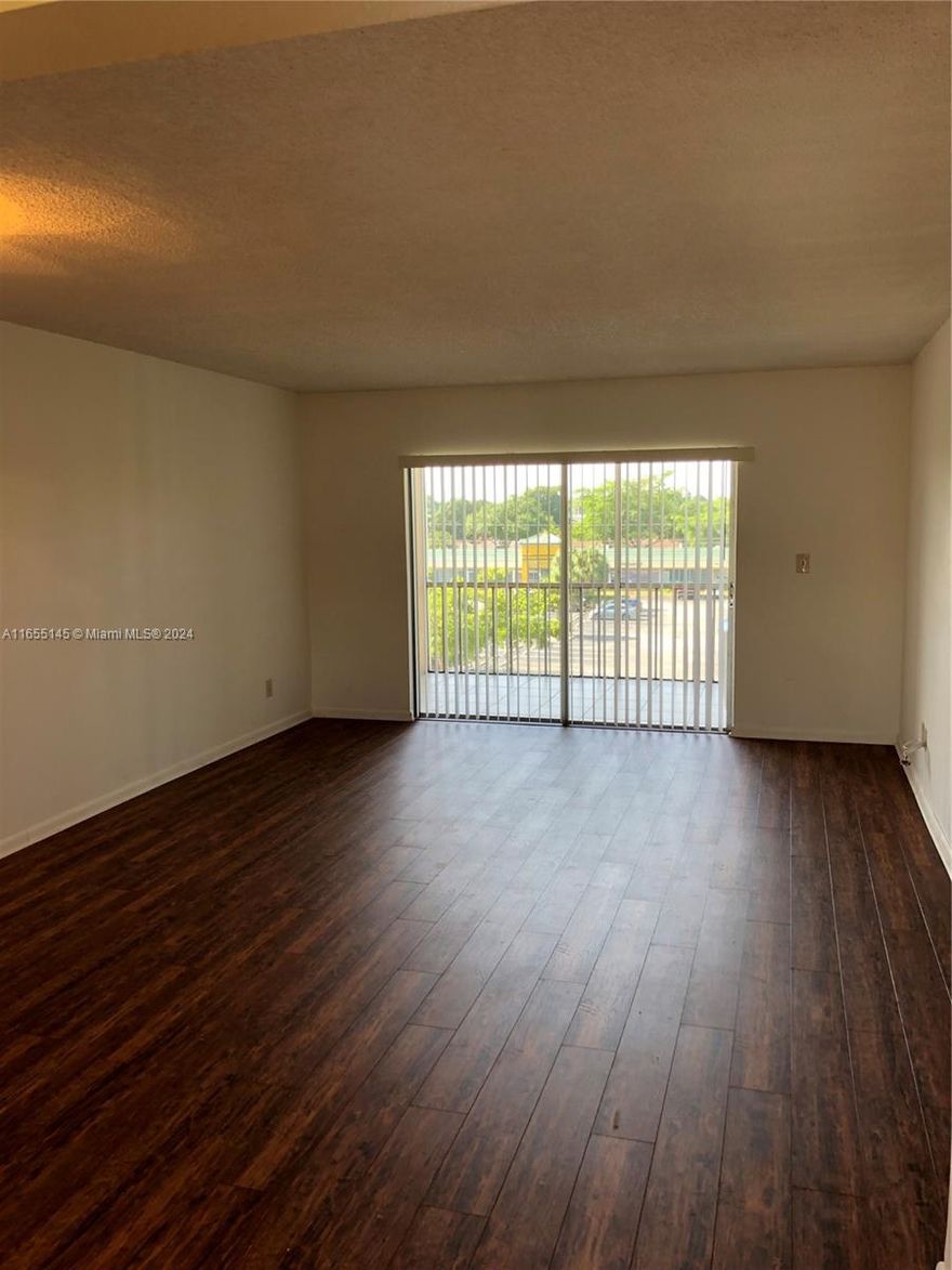 55+ Community. Experience Florida living! Enjoy the pool, the golf, the tropical landscape, and more. Top floor unit. Brand new floors - never lived in since renovations! Freshly painted. Spacious and bright unit. Great location. 24 months of ownership required before renting the unit. 725+ credit per applicant. $40k annual verifiable income per applicant.