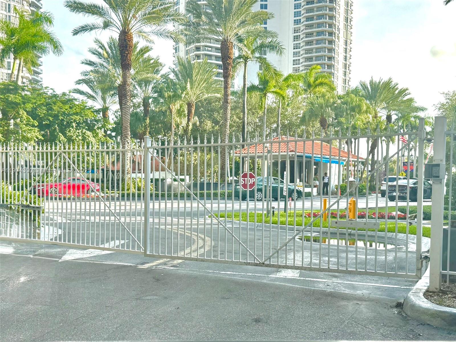 MYSTIC POINTE MARINA COND - Land