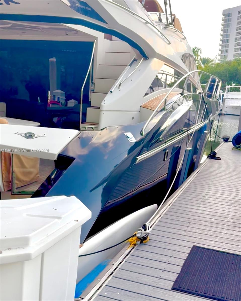 3575 Mystic Pointe Dr Slip 103