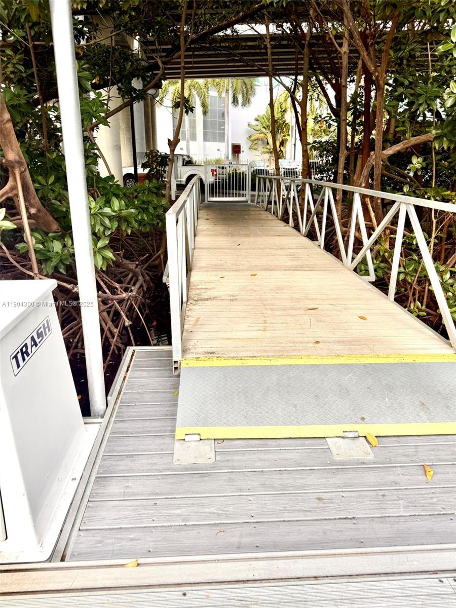 MYSTIC POINTE MARINA COND - Land