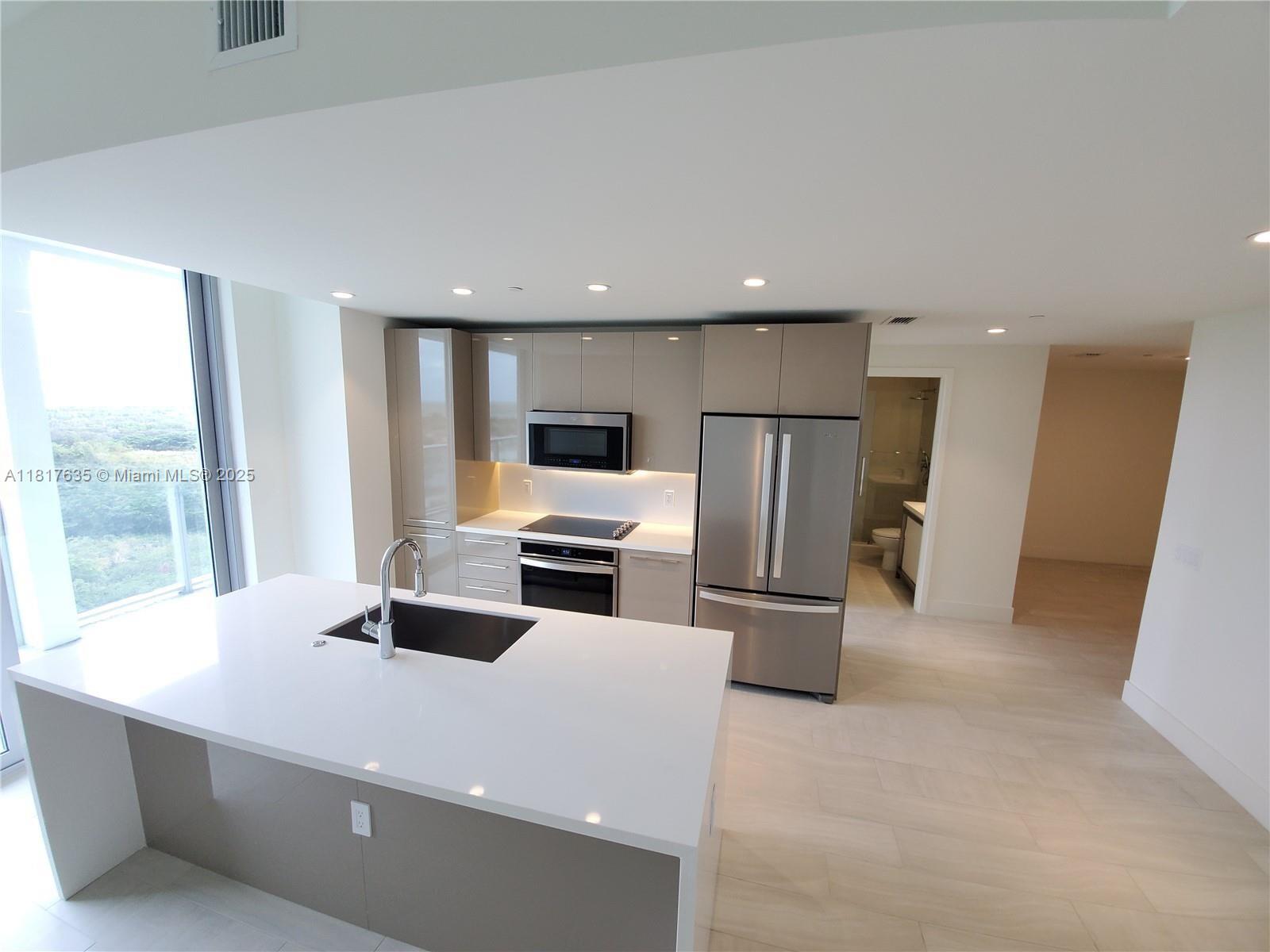 2000 Metropica Way 1401, Sunrise, Miami-Dade County, Florida - 3 Bedrooms  
3 Bathrooms - 