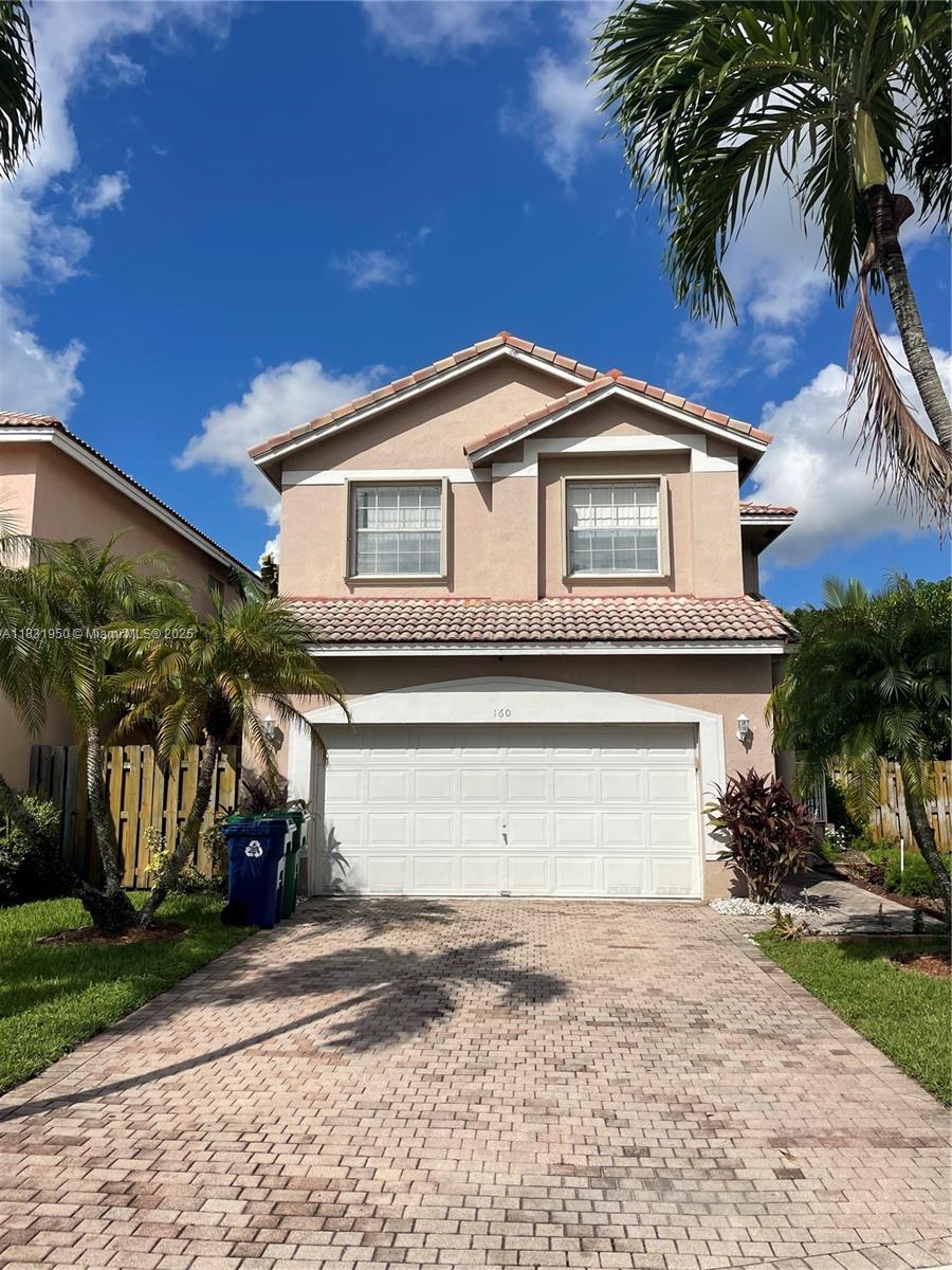 OAKWOOD - Residential Lease