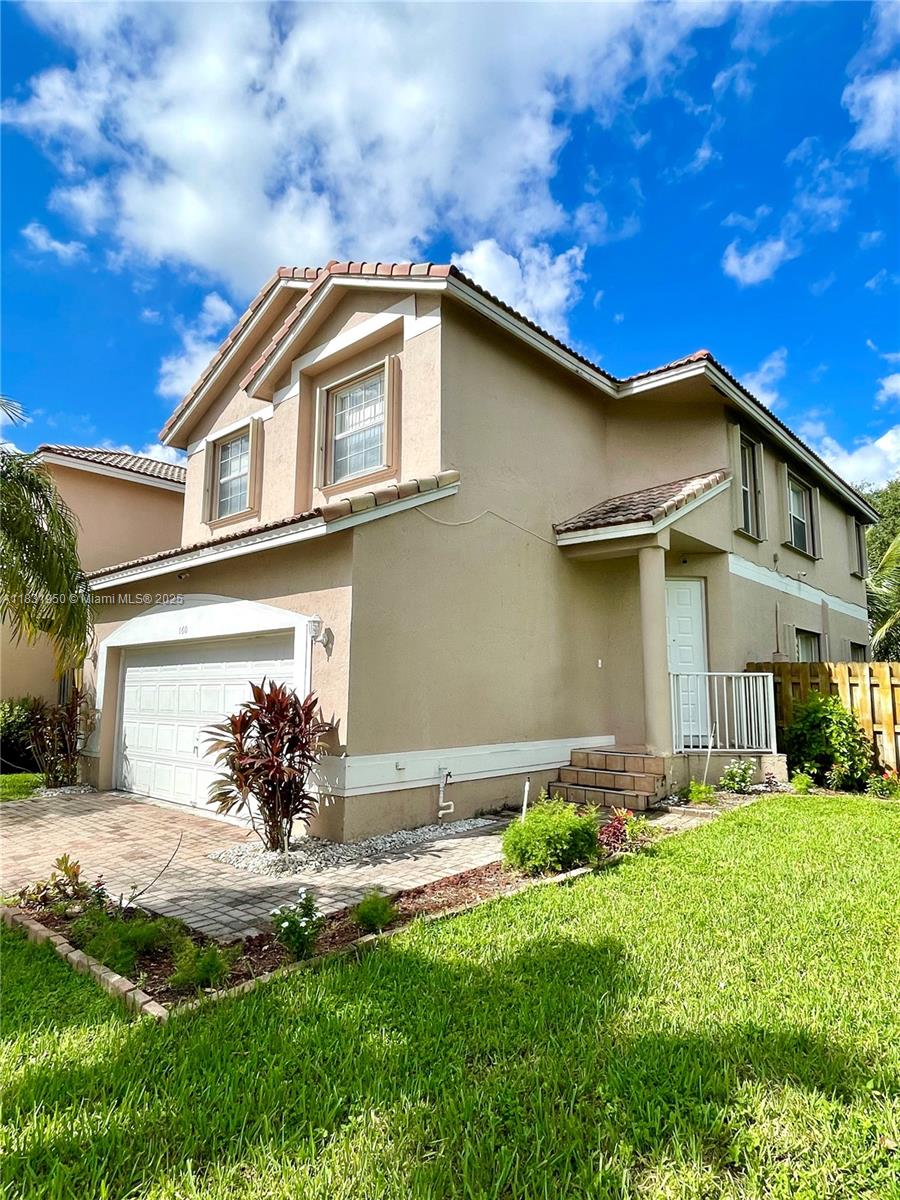 OAKWOOD - Residential Lease