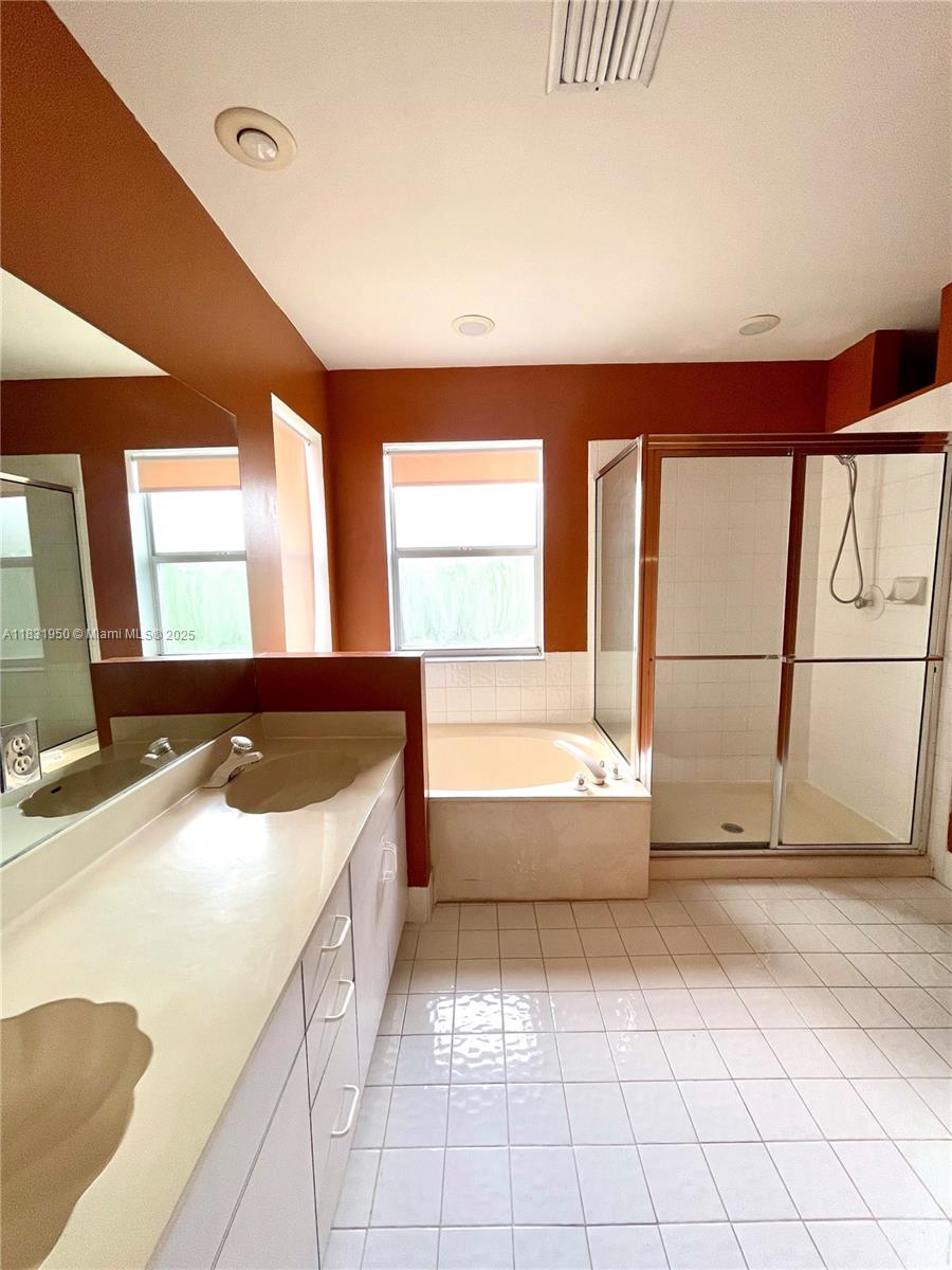 OAKWOOD - Residential Lease