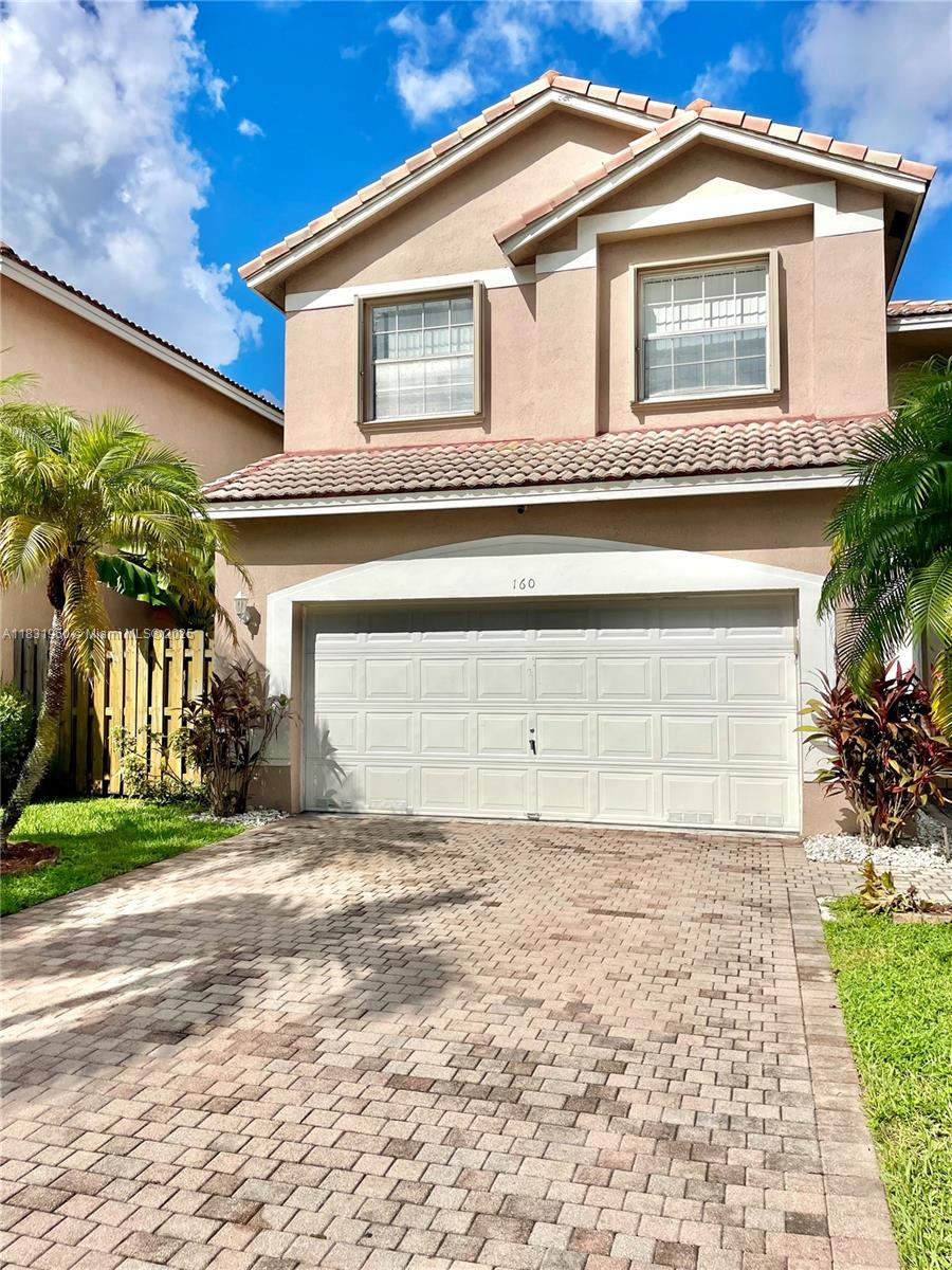 OAKWOOD - Residential Lease