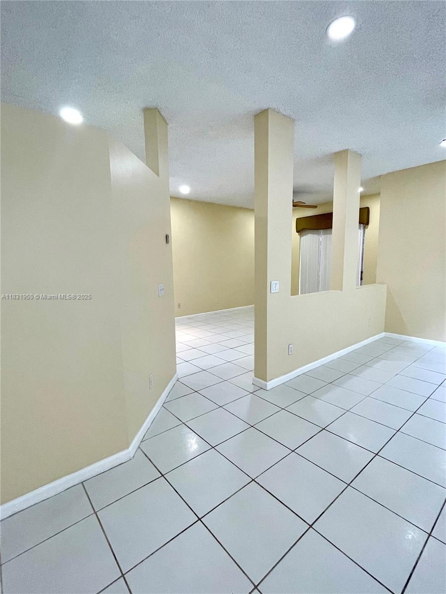 OAKWOOD - Residential Lease