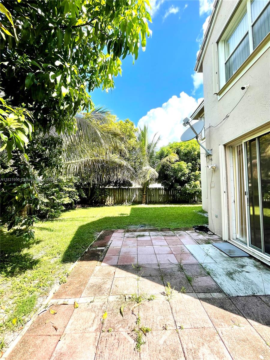 OAKWOOD - Residential Lease