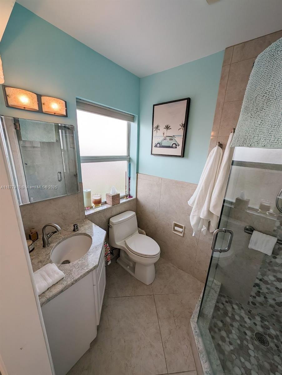 TIFFANY APTS CO-OP - Residential Lease