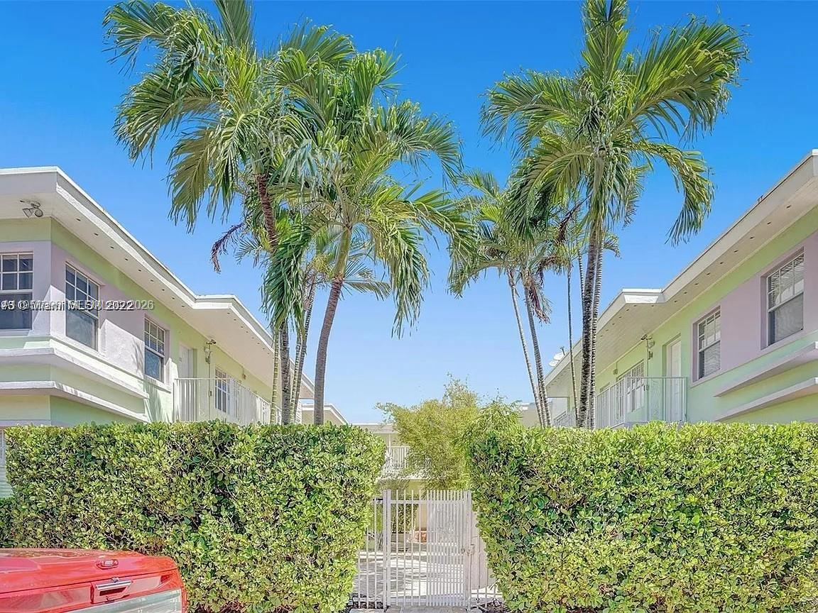 JEFFERSON COURT CONDO - Residential