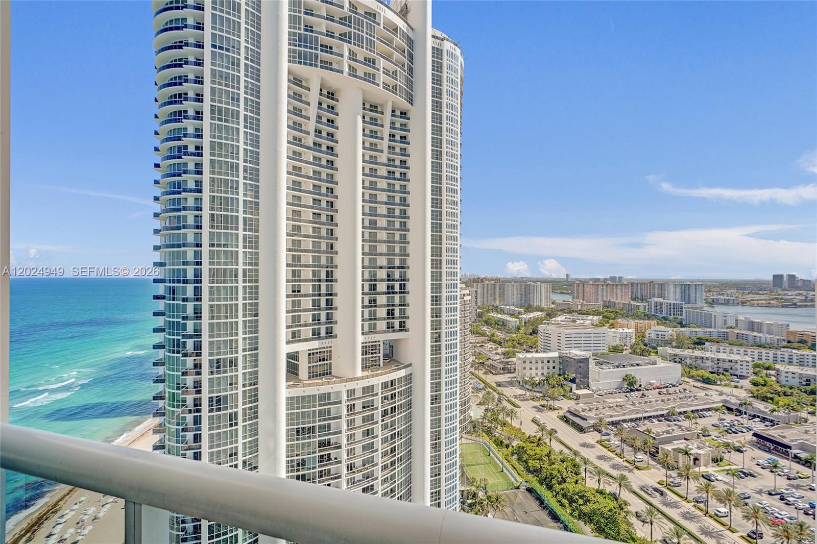 TRUMP ROYALE CONDO - Residential