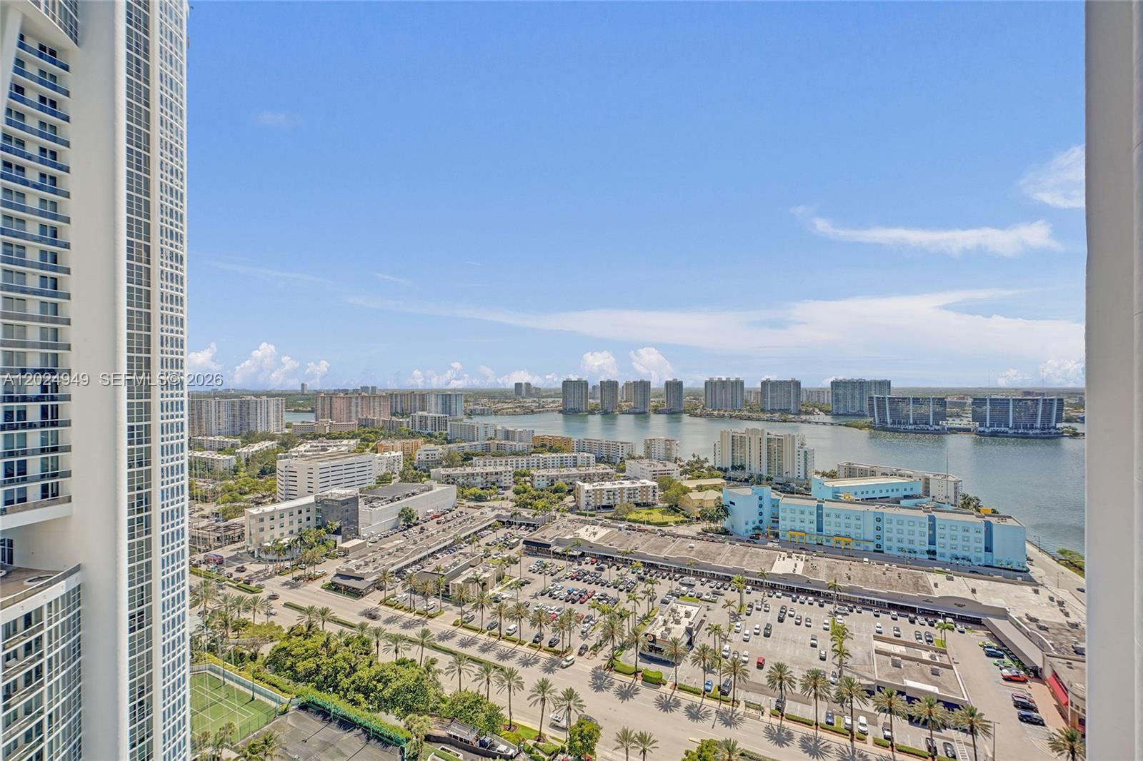 TRUMP ROYALE CONDO - Residential