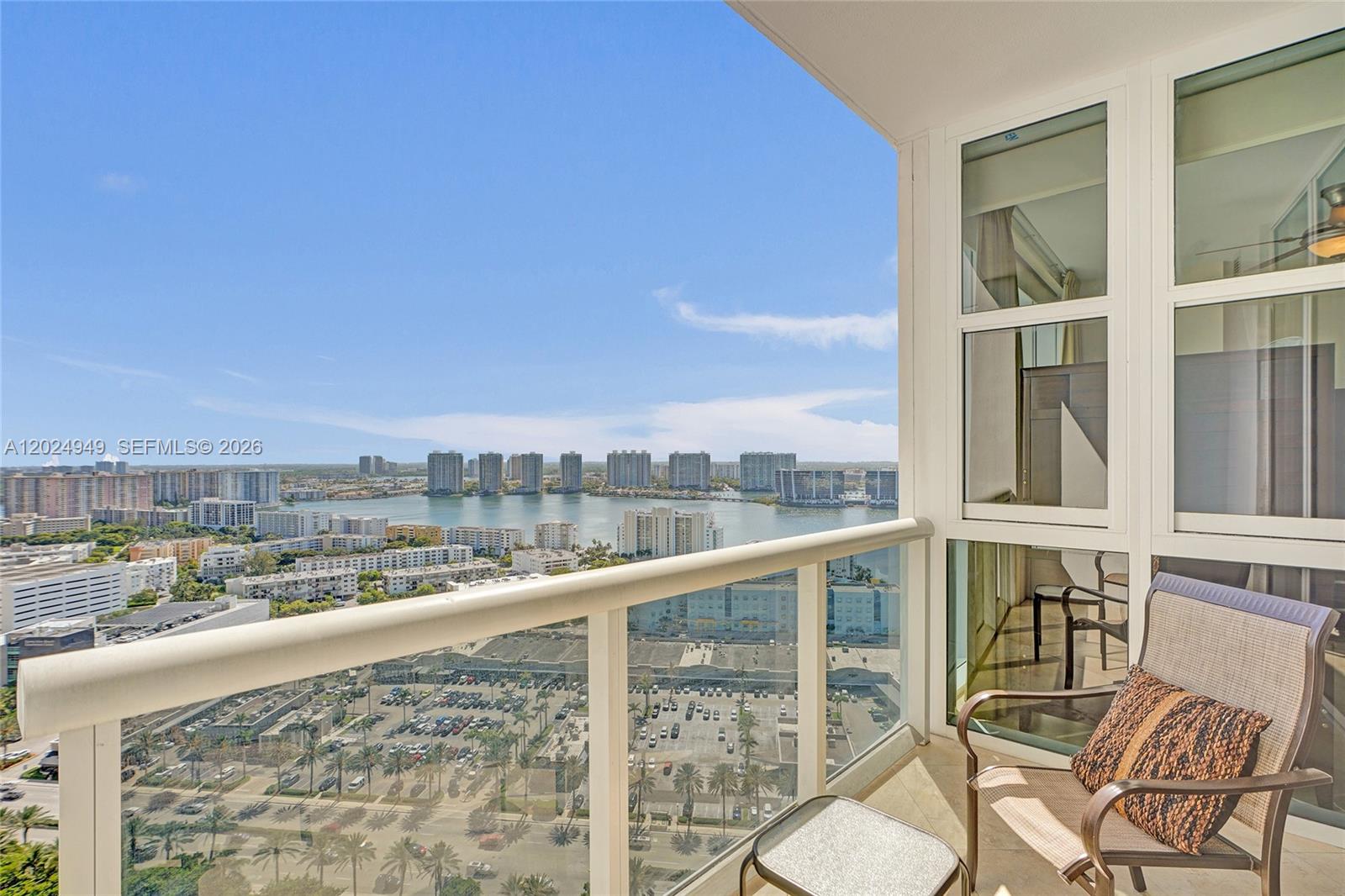 TRUMP ROYALE CONDO - Residential
