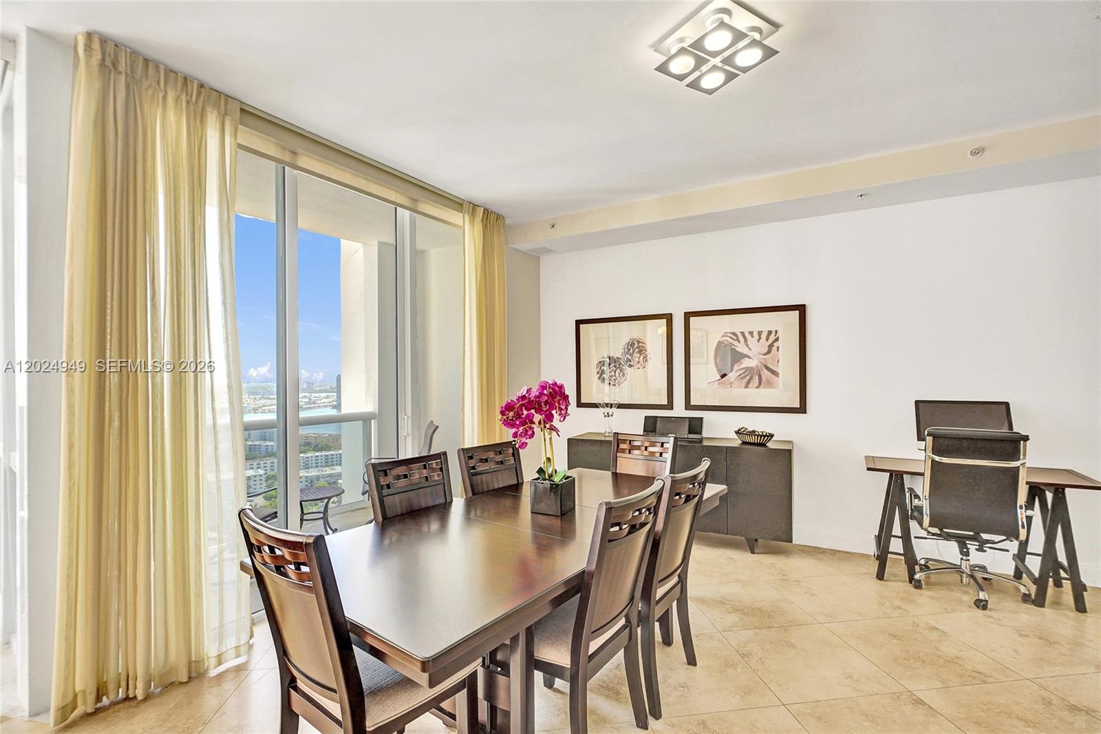 TRUMP ROYALE CONDO - Residential