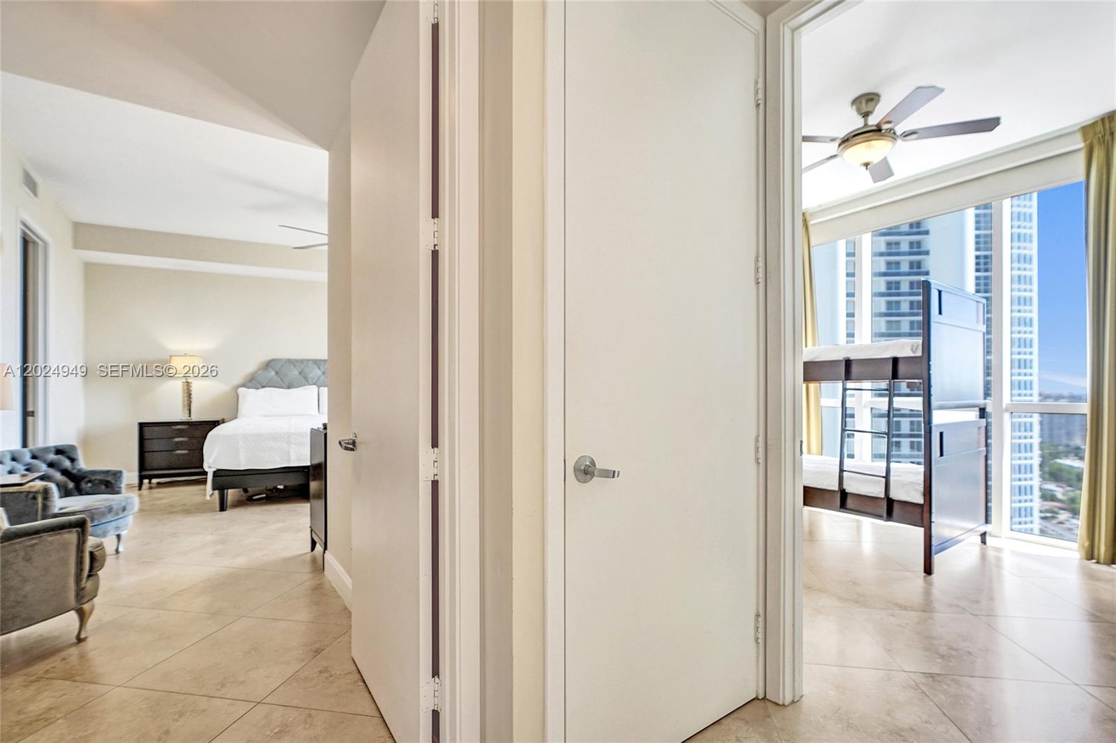 TRUMP ROYALE CONDO - Residential