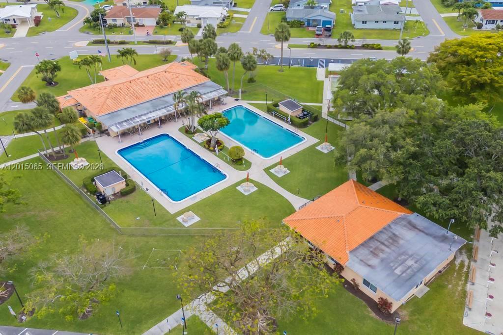 MAINLANDS OF TAMARAC LAKE - Residential