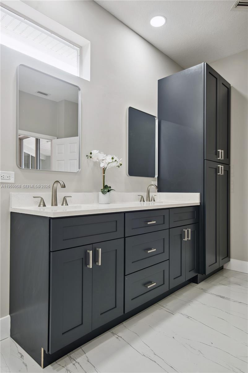 INDIAN RIVER CLUB PLAT 6 - Residential