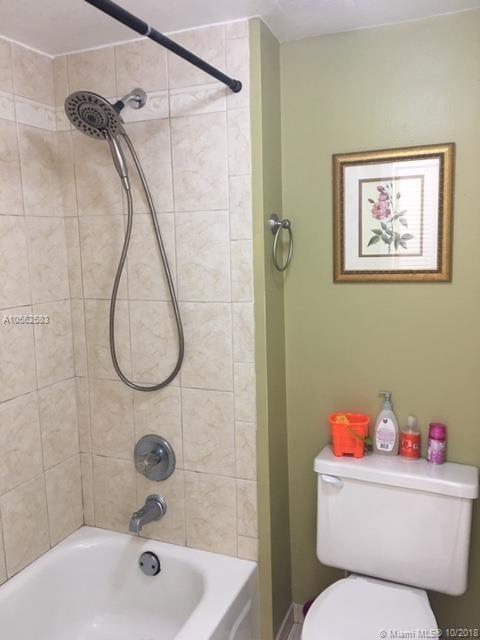 GARDENS AT BONAVENTURE 14 - Residential Lease