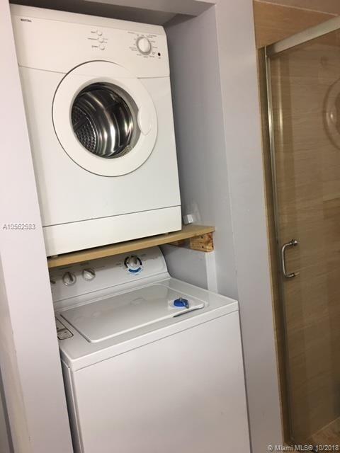 GARDENS AT BONAVENTURE 14 - Residential Lease