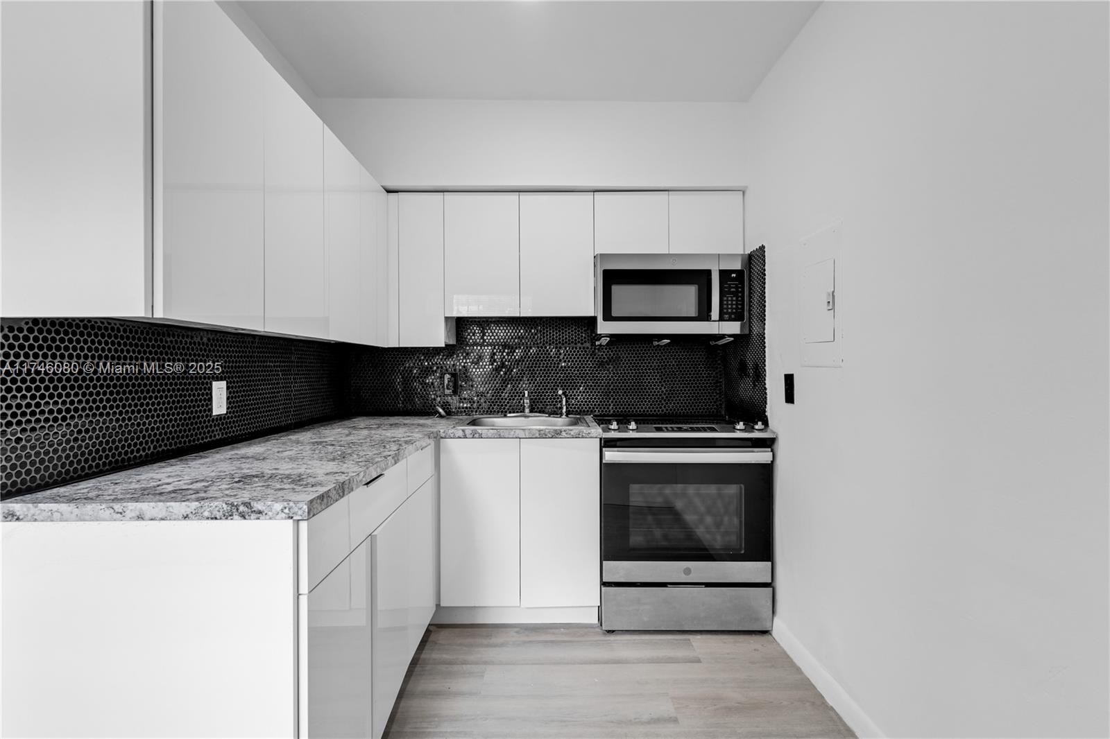 Rental Property at 40 Nw 62nd St 1, Miami, Broward County, Florida - Bedrooms: 2 
Bathrooms: 1  - $2,200 MO.