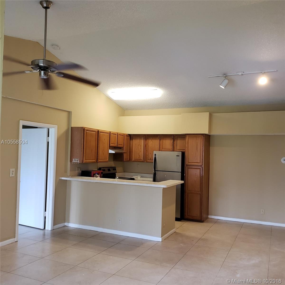 COCO PARC CONDO - Residential Lease