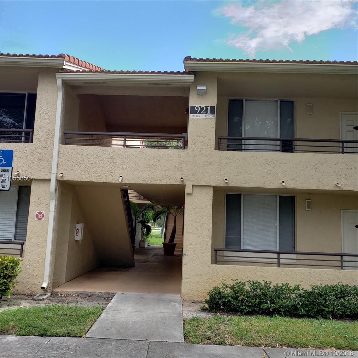 COCO PARC CONDO - Residential Lease