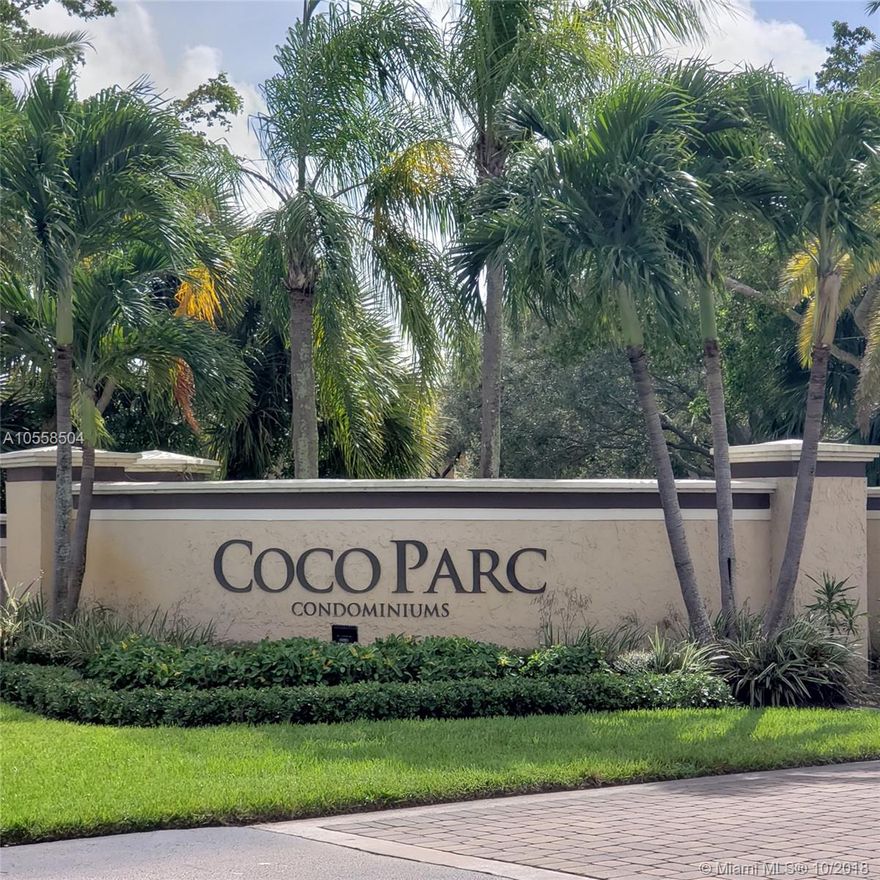 NEWLY PAINTED SPACIOUS 2/2 APT. ON THE SECOND FLOOR. CATHEDRAL CEILINGS. LARGE SLIDING DOORS OFF OF MASTER BEDROOM AND LIVING ROOM OPEN TO THE PATIO WITH BEAUTIFUL LAKE VIEW. UPDATED KITCHEN WITH STAINLESS STEEL APPLIANCES. FULL SIZE W/D INSIDE, STORAGE ROOM. THE COMMUNITY HAS A CLUBHOUSE, POOL W/ GRILLS, GYM, BEACH VOLLEYBALL ,TENNIS, , RACQUETBALL COURTS, AND MORE. WATER, SEWER AND TRASH INCLUDED.EXCELLENT LOCATION. PET OK WITH DEPOSIT