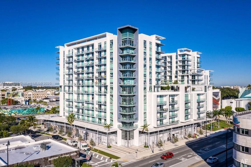 Turnkey ocean-view studio at Quadro in Edgewater! This 521 sqft unit features a sleek kitchen with quartz counters, stainless appliances, and floor-to-ceiling glass opening to a private balcony. Sold fully furnished and professionally styled, with a walk-in closet, spa-style bath, and in-unit laundry. Airbnb-friendly building—unit is professionally managed by Nomada, making it a seamless investment. Enjoy resort-style amenities, pool, gym, co-working spaces, and 24/7 security, minutes from Wynwood and the Design District.