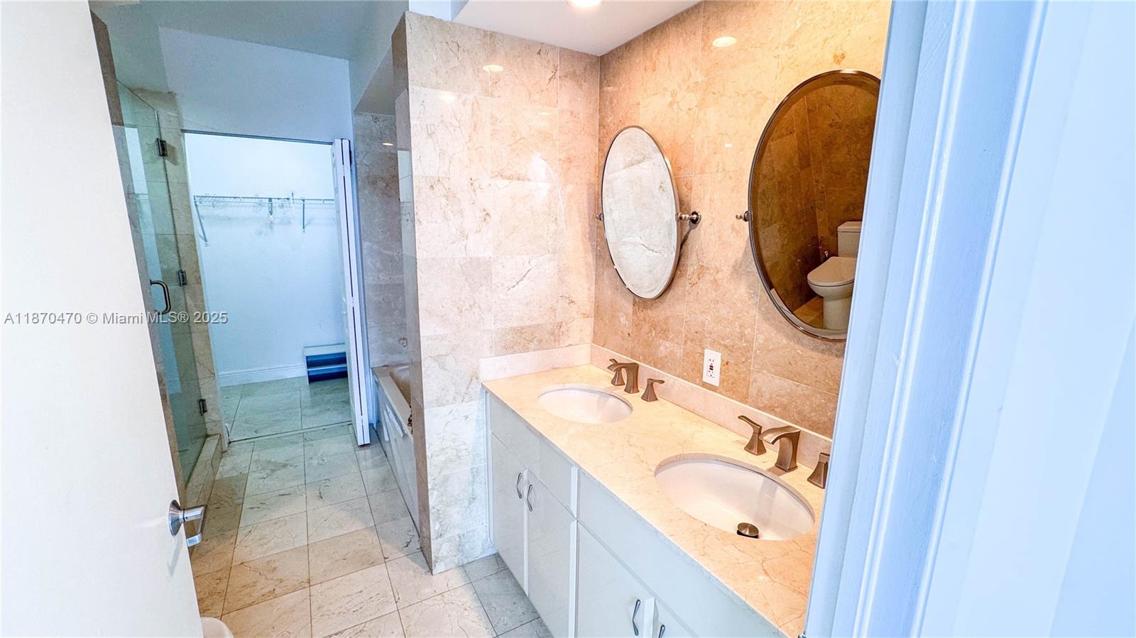 AKOYA CONDO - Residential Lease