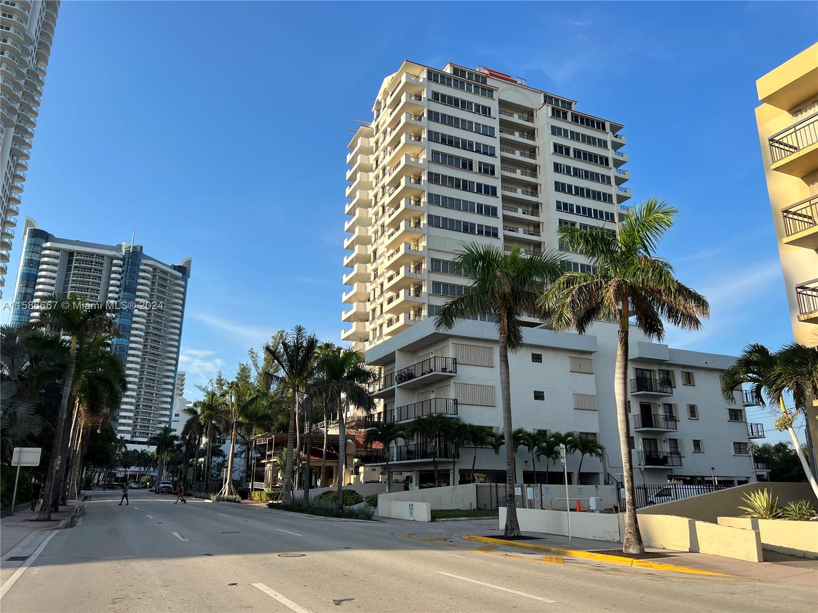 Rental Property at 6424 Collins Ave A303, Miami Beach, Miami-Dade County, Florida - Bedrooms: 1 
Bathrooms: 2  - $2,350 MO.