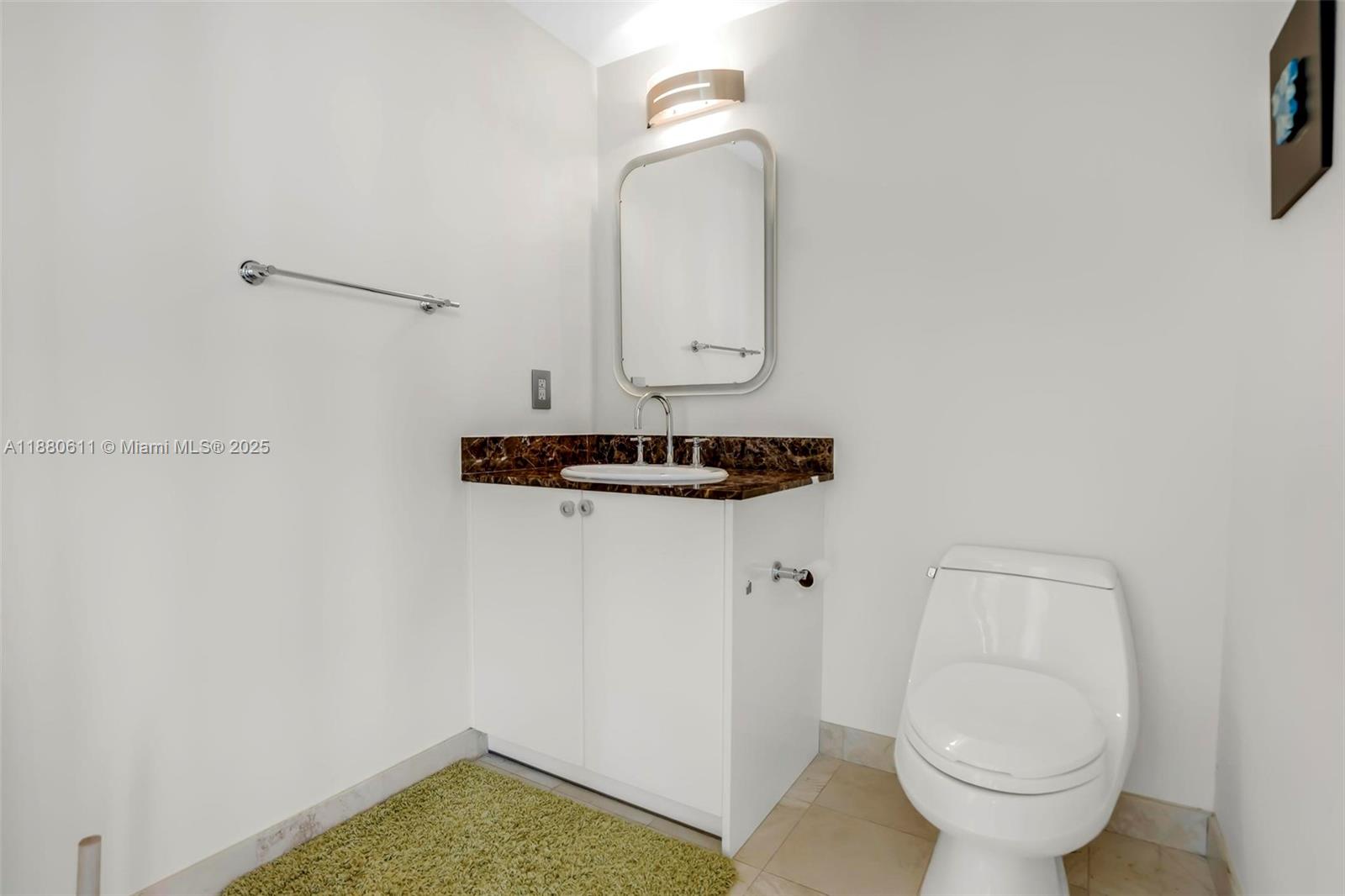 THE PINNACLE CONDO - Residential