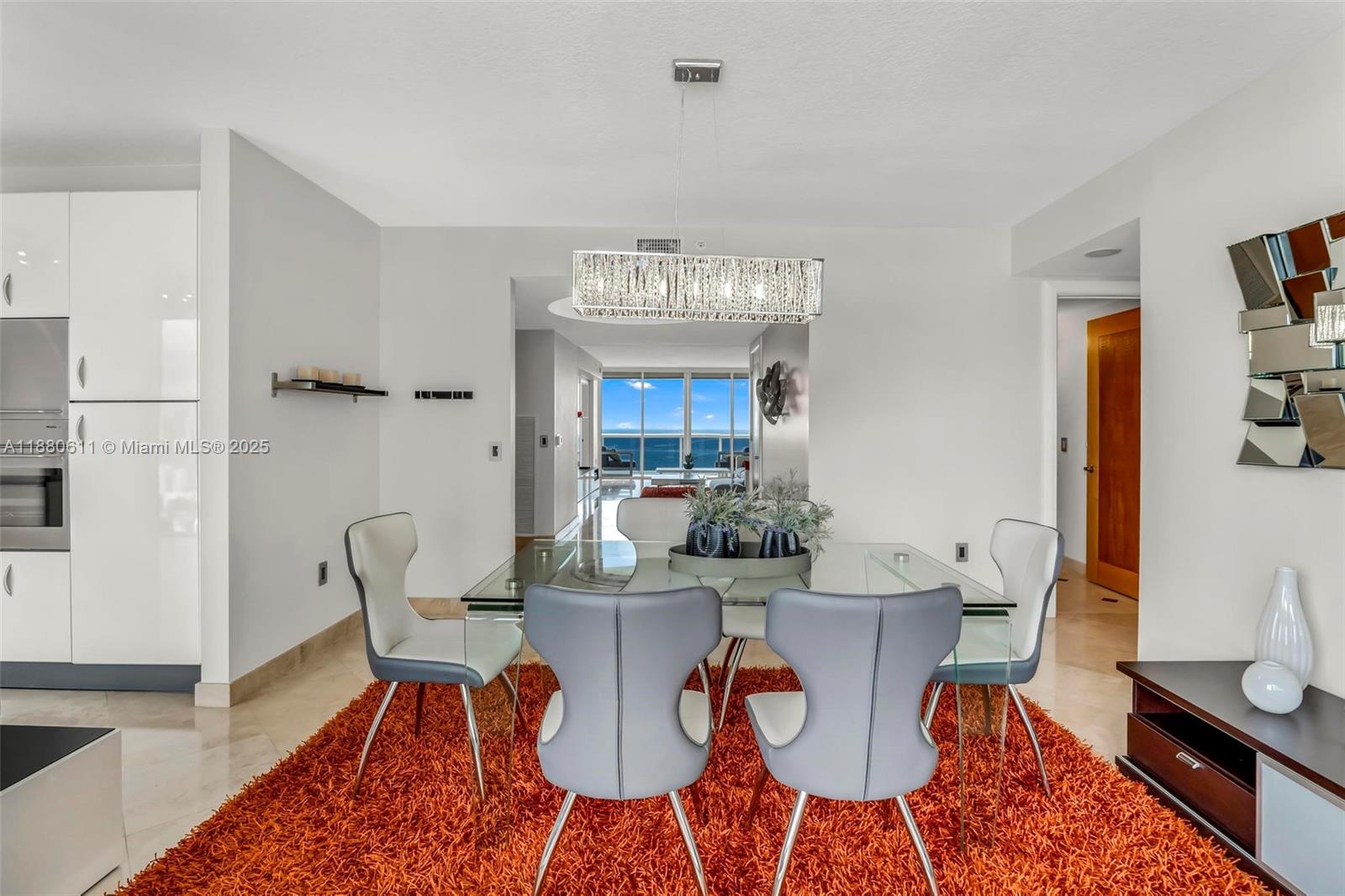 THE PINNACLE CONDO - Residential