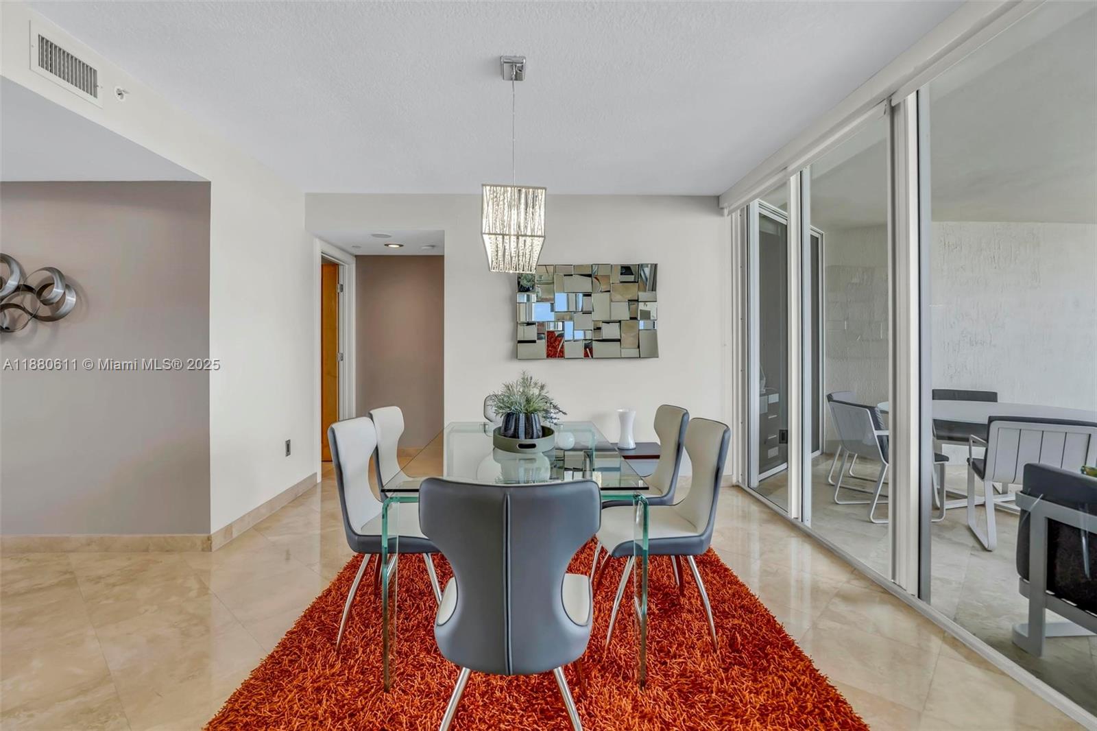 THE PINNACLE CONDO - Residential