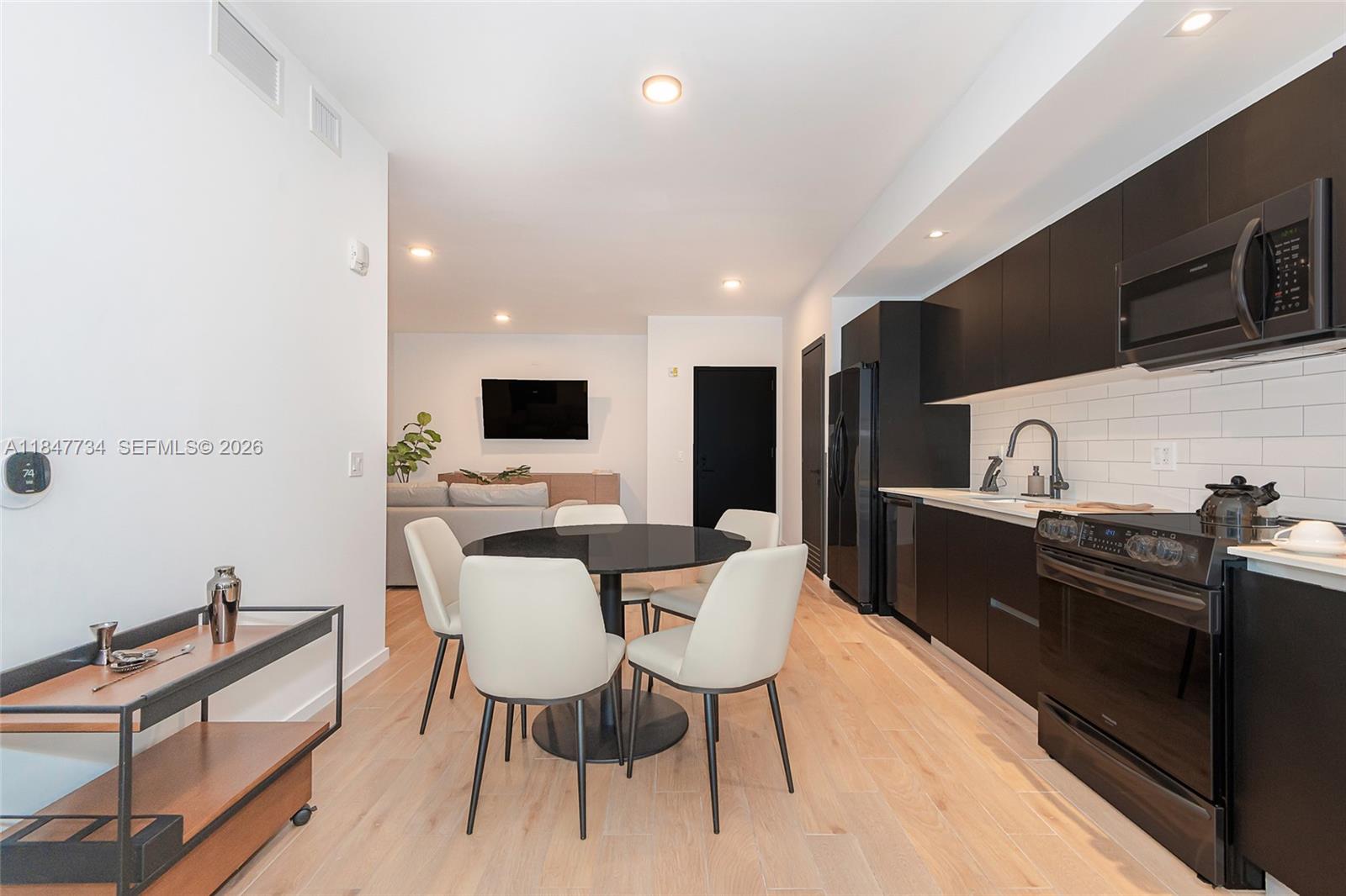 MAP OF MIAMI DADE CO. FL. - Residential