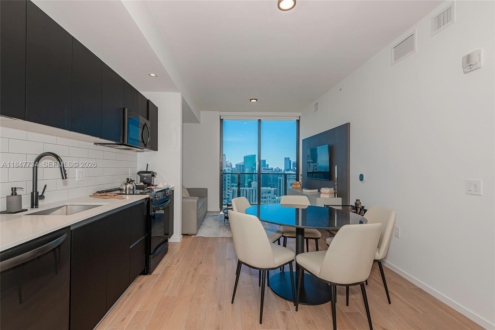 MAP OF MIAMI DADE CO. FL. - Residential