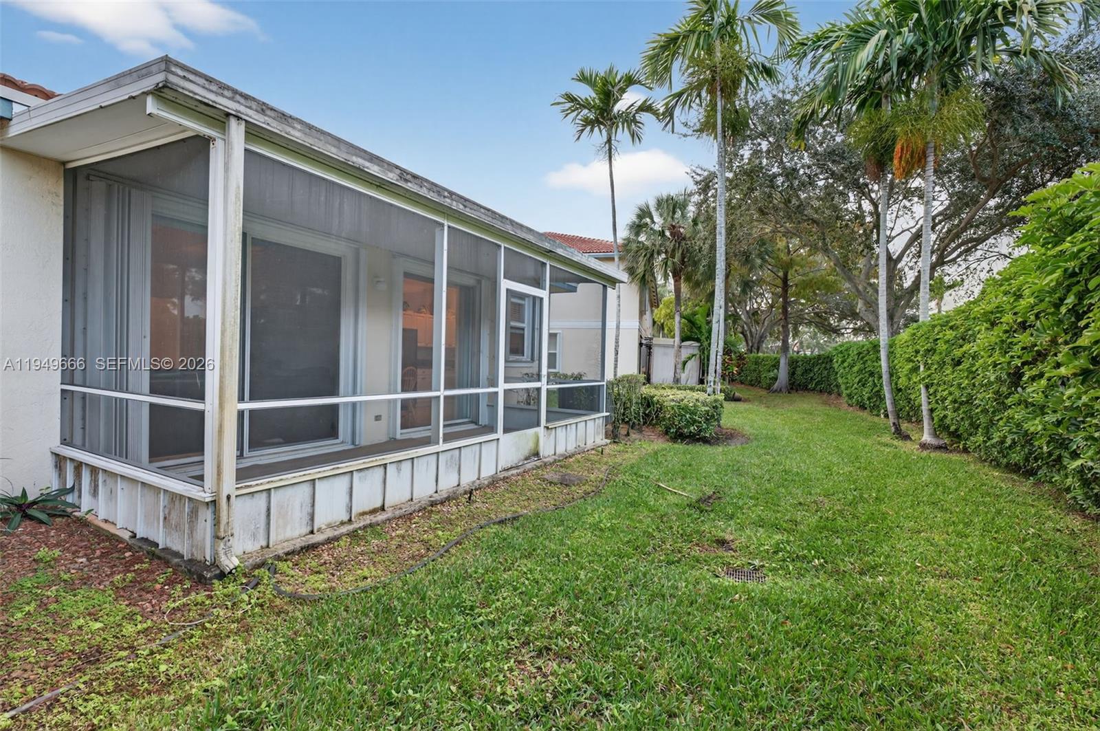 WYNDHAM LAKES EAST - Residential