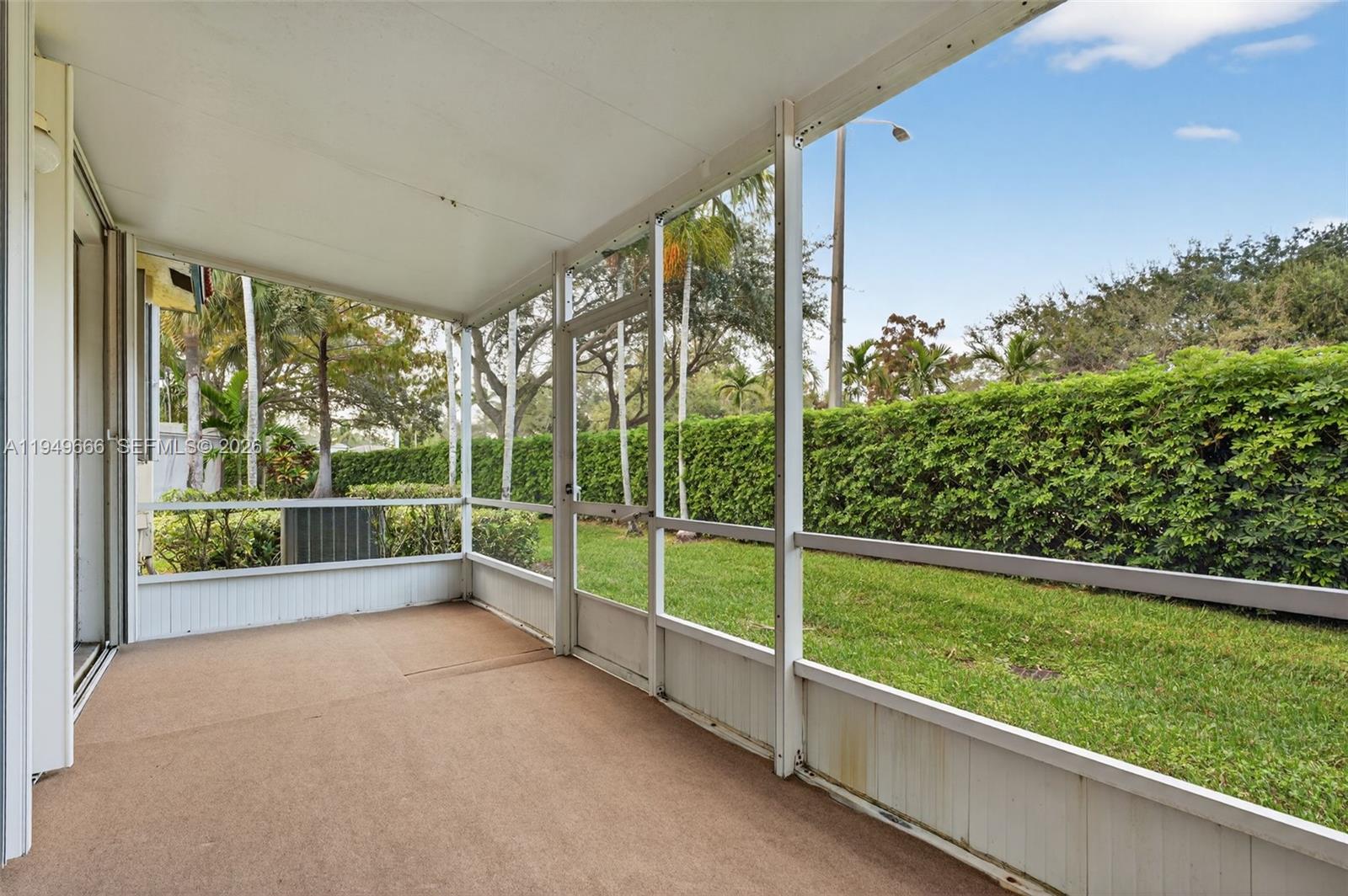 WYNDHAM LAKES EAST - Residential