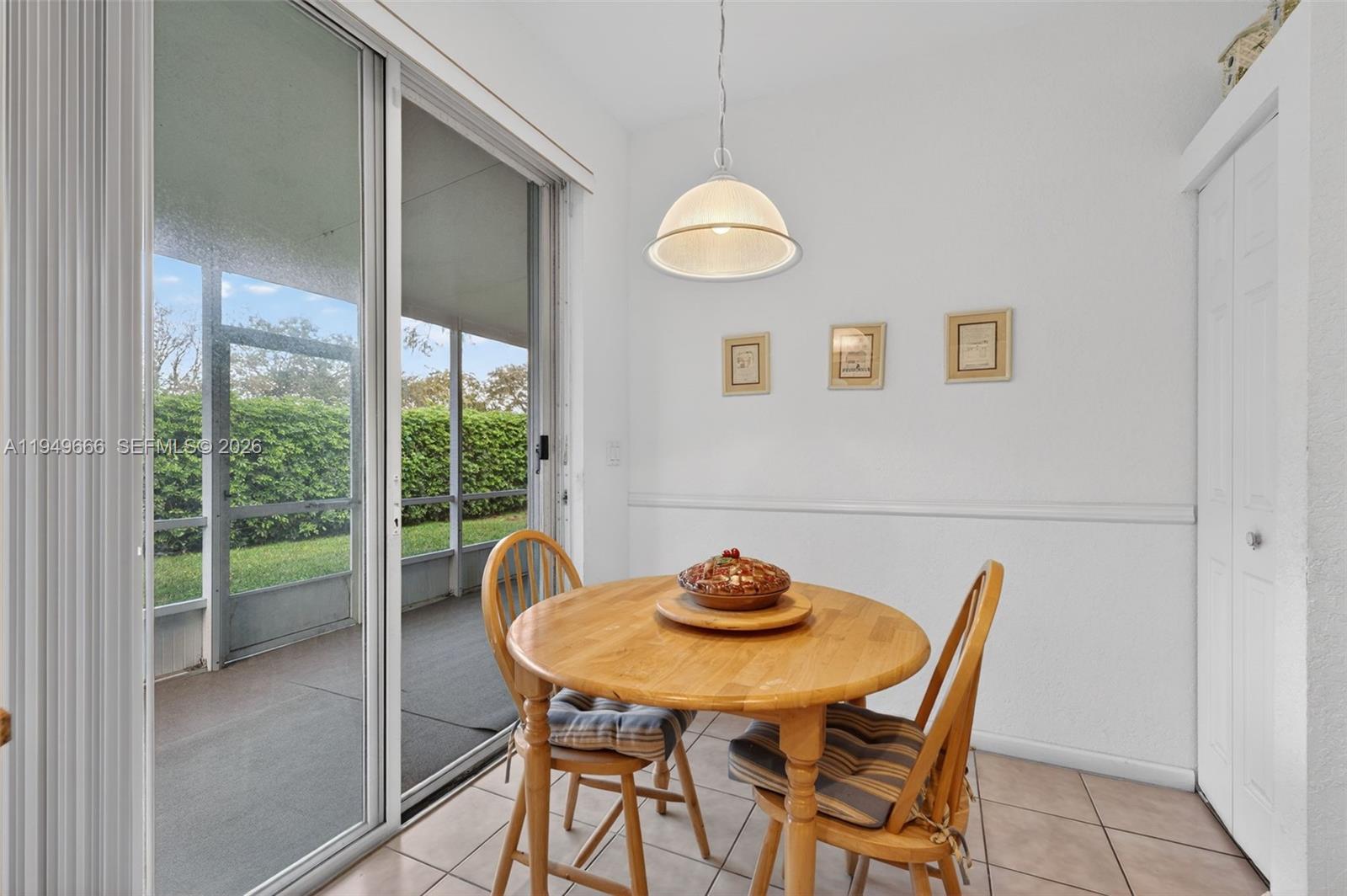 WYNDHAM LAKES EAST - Residential