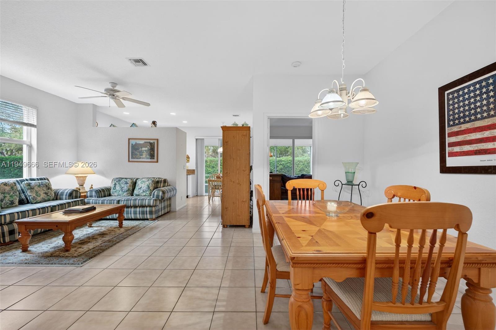 WYNDHAM LAKES EAST - Residential